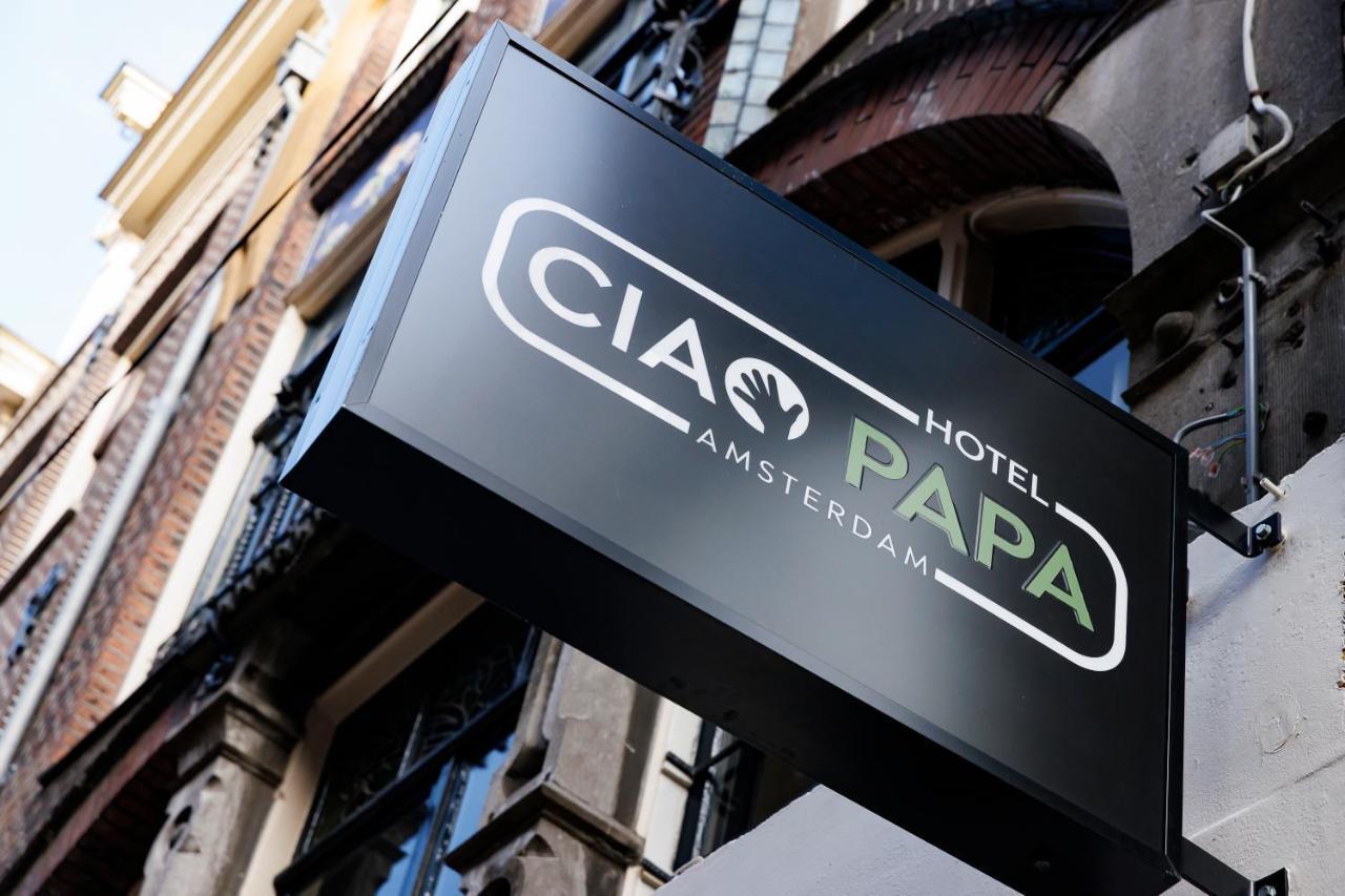 Ciao Papa Hotel Amsterdam Central Station Exterior foto